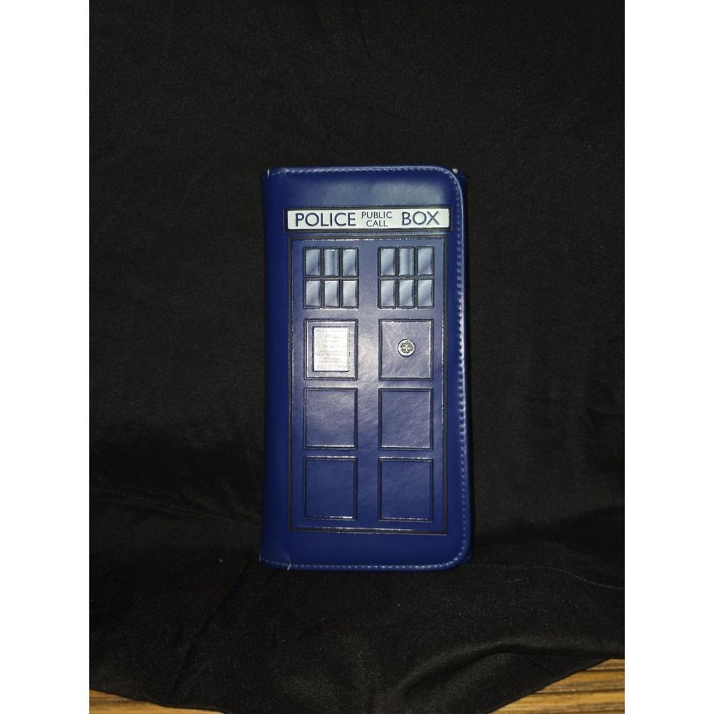 Doctor Who TARDIS Faux Leather Flap Wallet Blue Police Box Zip Pocket